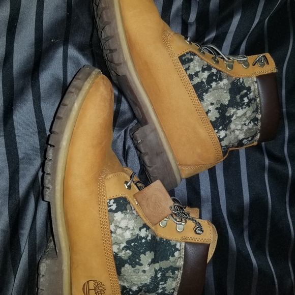Timberlands camo print - Picture 5 of 5